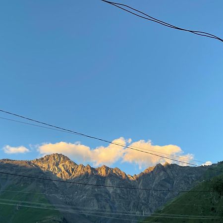 Jamarjeti Hotell Kazbegi Exteriör bild