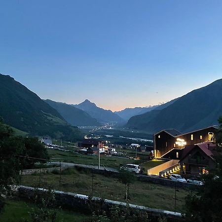 Jamarjeti Hotell Kazbegi Exteriör bild